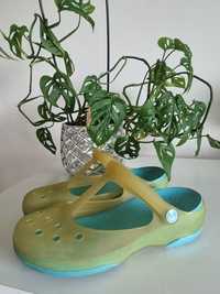 Buty crocs    W8