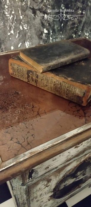 Szafka, drewno z motywem czarownicy