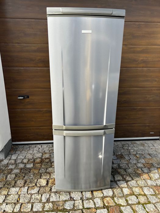 Chłodziarko zamrażarka Electrolux Inox 175 cm