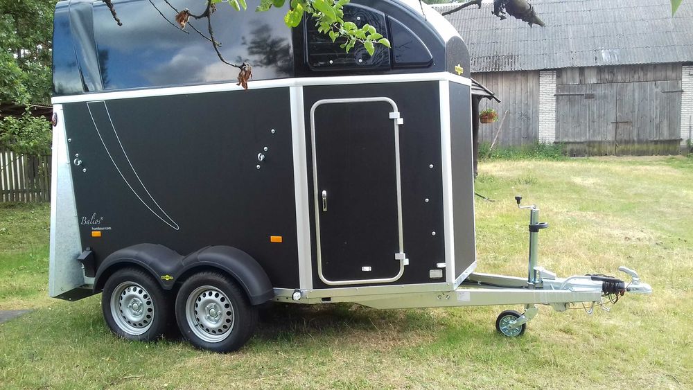 Przyczepa do transportu koni Humbaur
