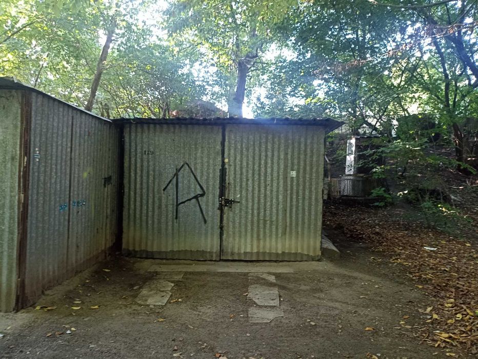 Garaż blaszany os. Arkońskie, 18m2