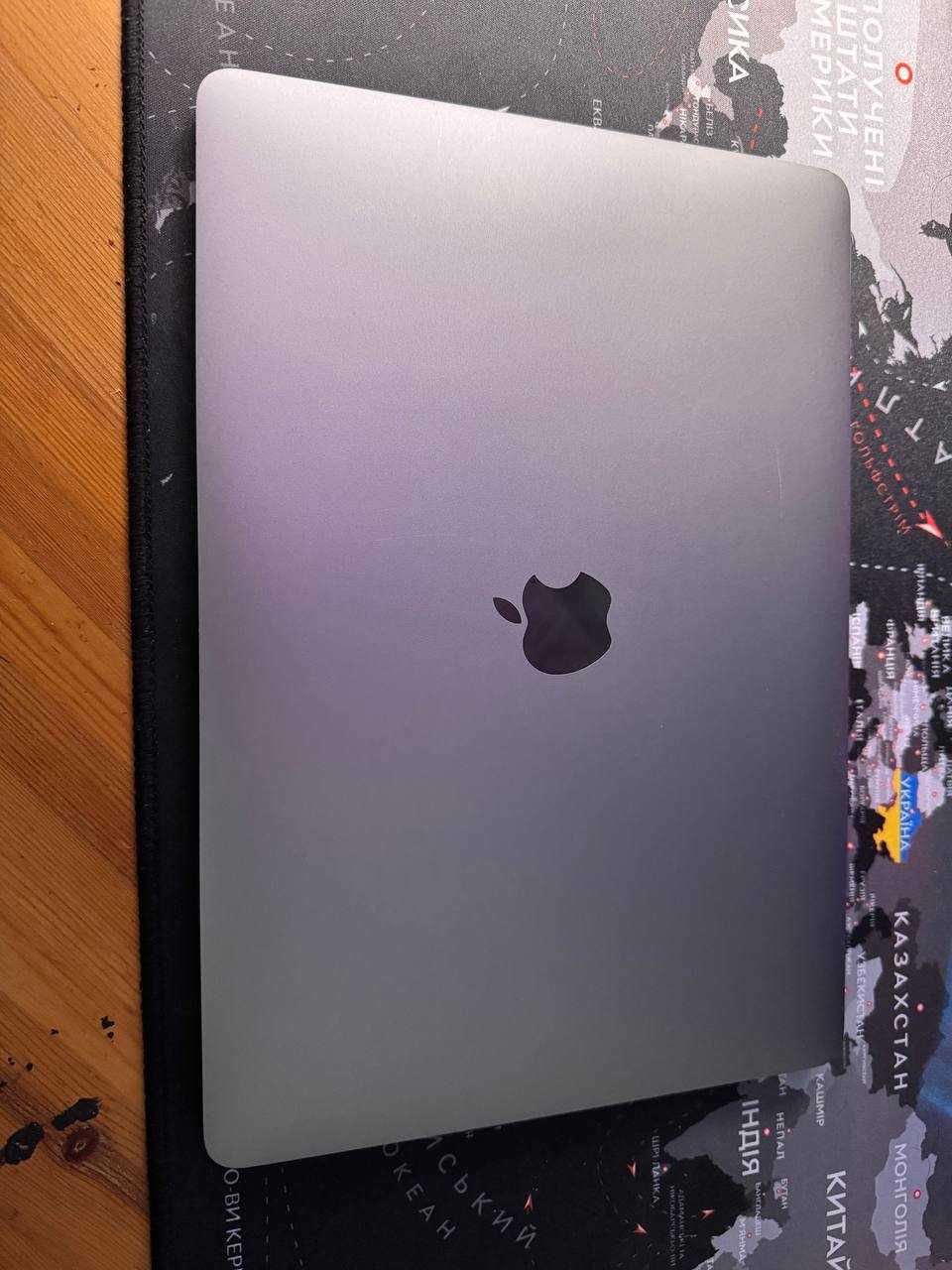 Apple MacBook Pro 13 2018