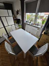 Rozkładany Stół Ikea i 6 krzeseł