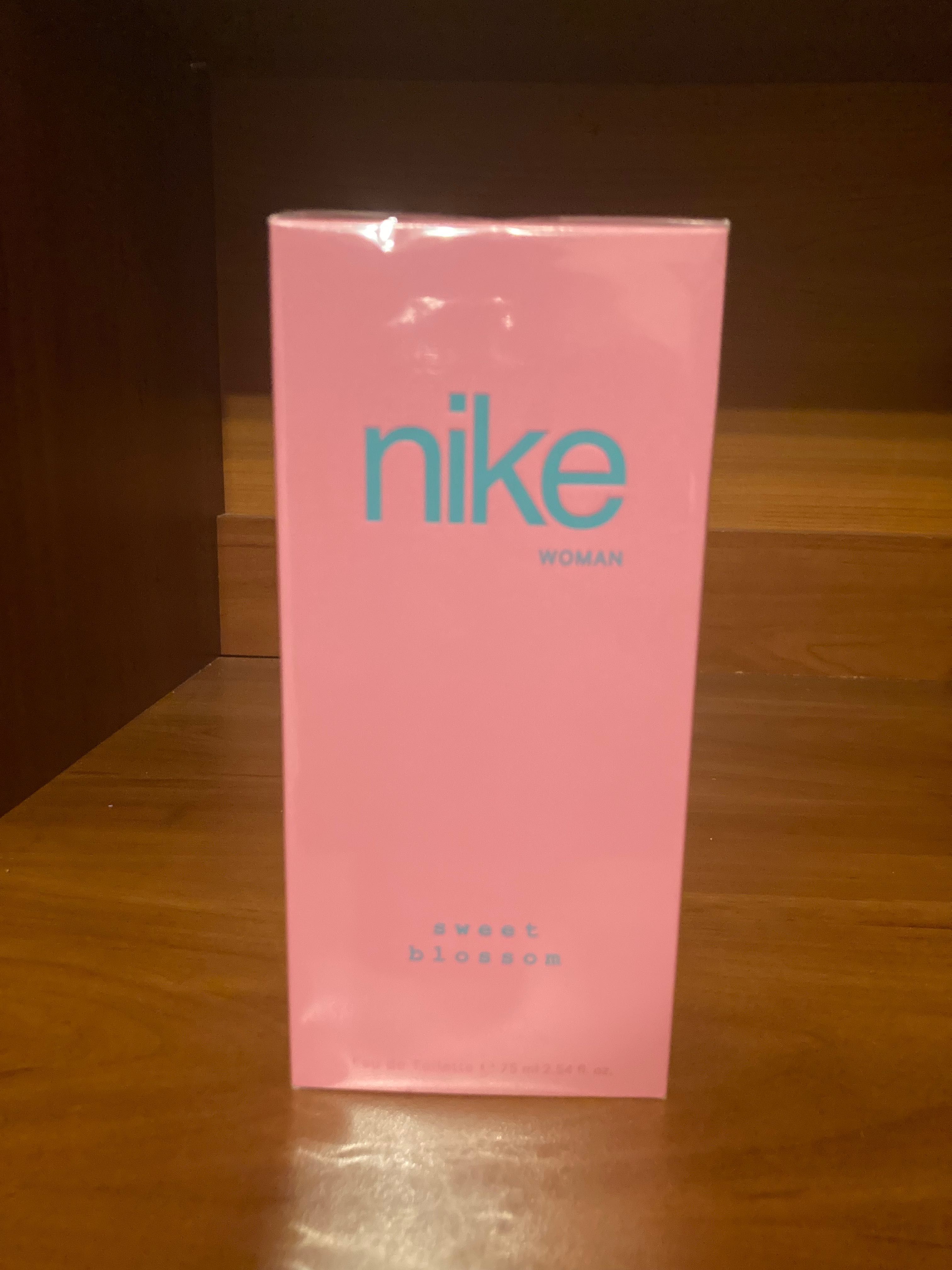 Woda toaletowa Nike Sweet Blossom 75 ml