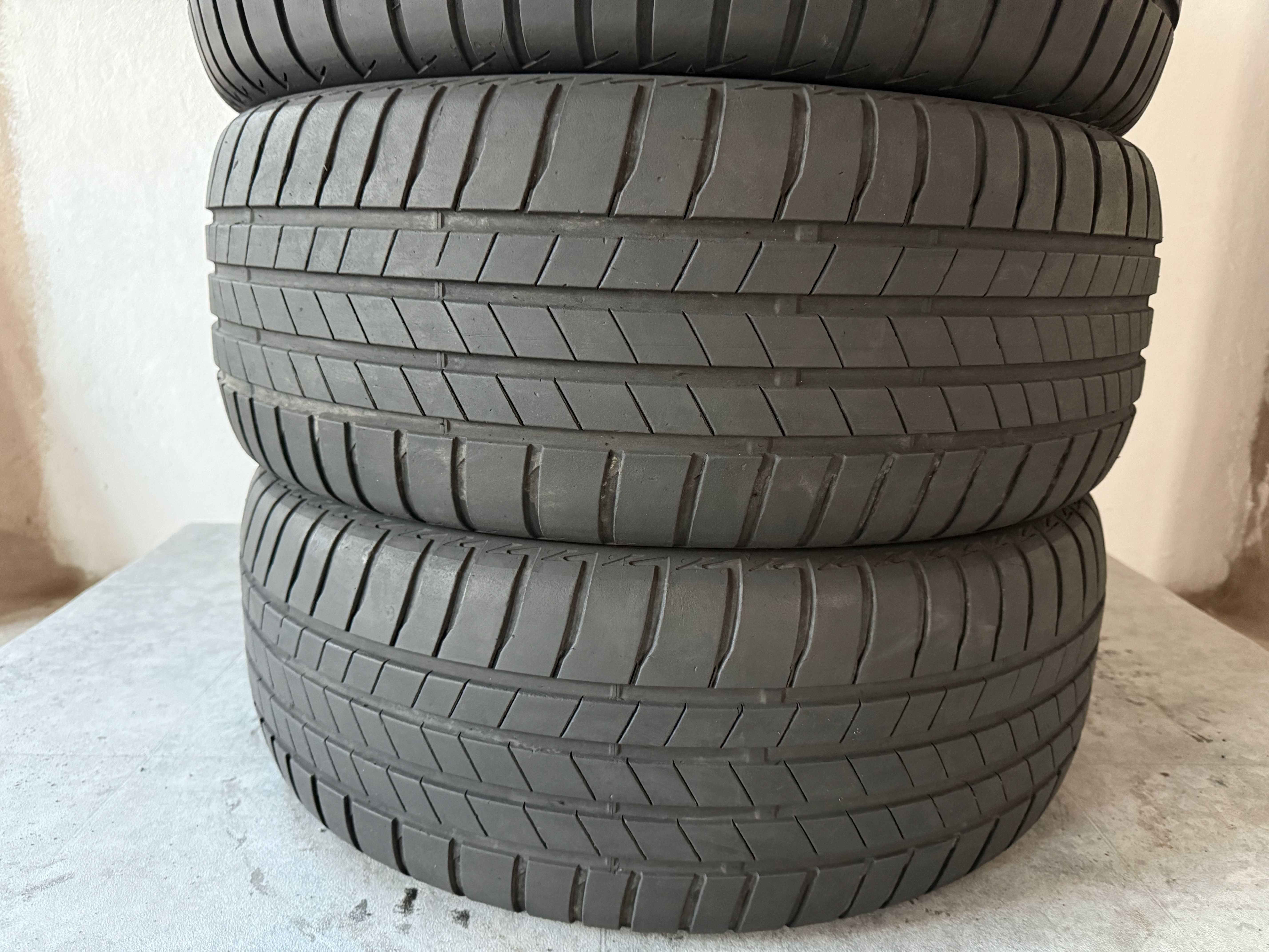 Літні шини 215/55/17 Bridgestone, летние шины резина колеса r17