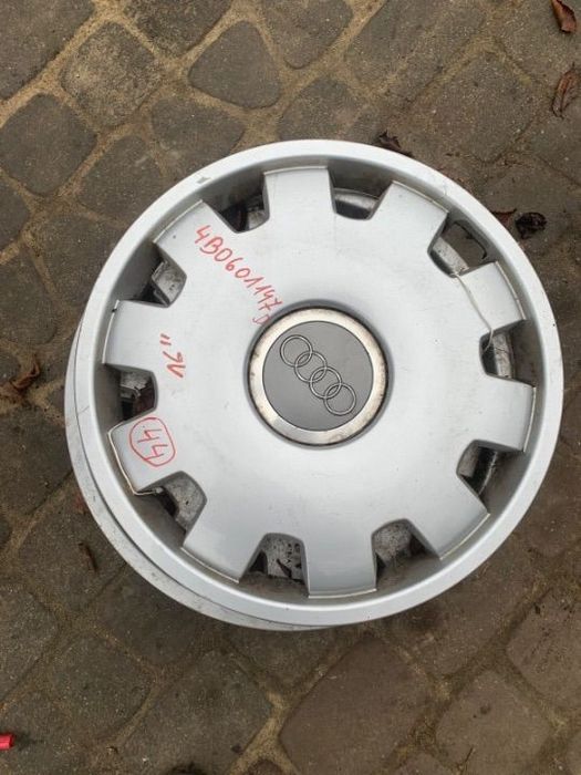 KOŁPAKI KOMPLET AUDI 16 4d0601147d