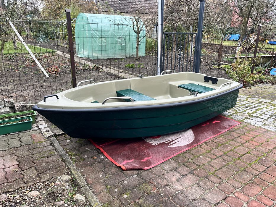 Łódka wędkarska 260 x 130 nowa
