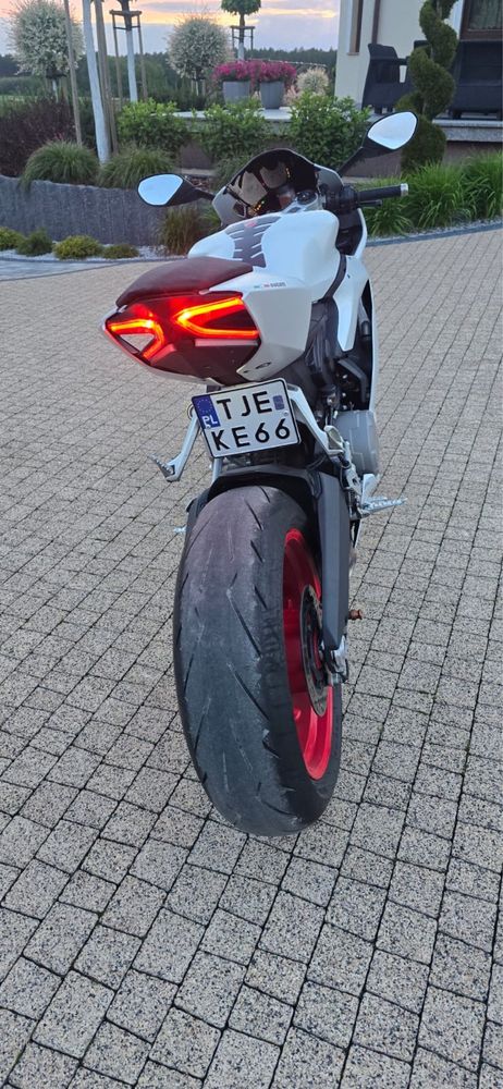 Ducati Panigale 899