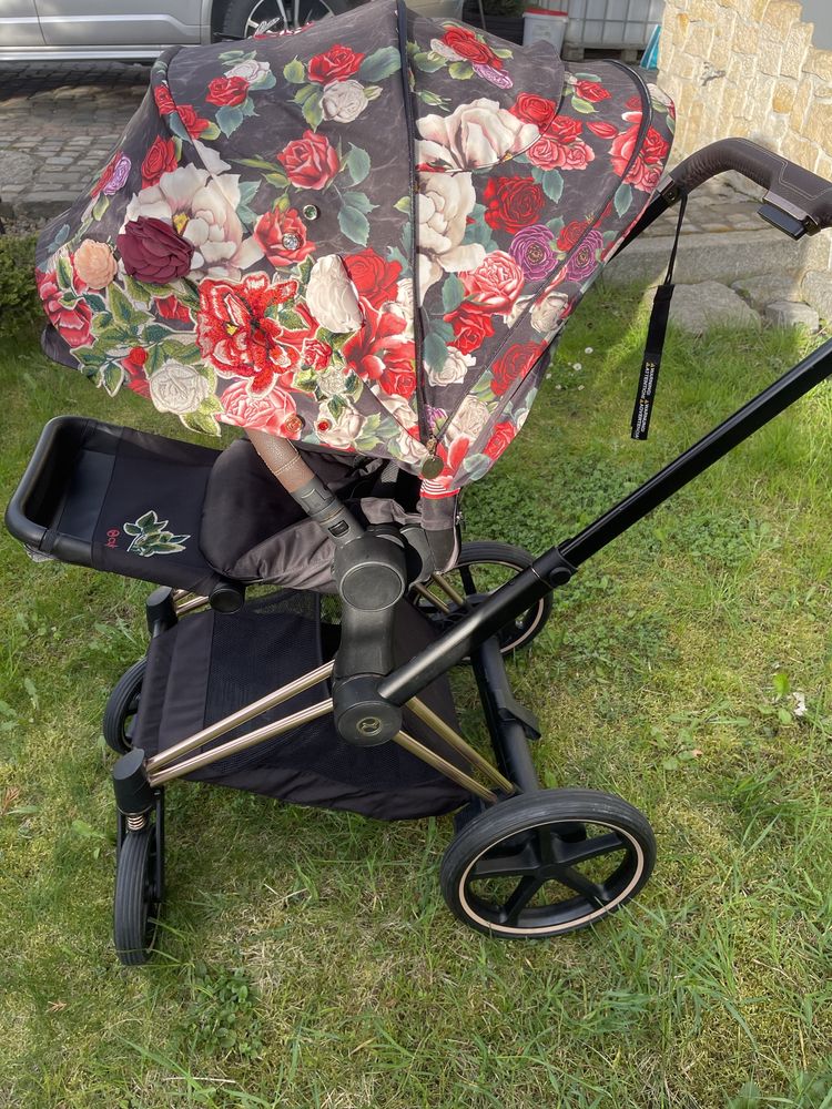 Cybex e priam 2.0 spring blossom dark