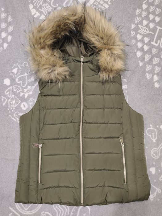 Женская жилетка/безрукавка