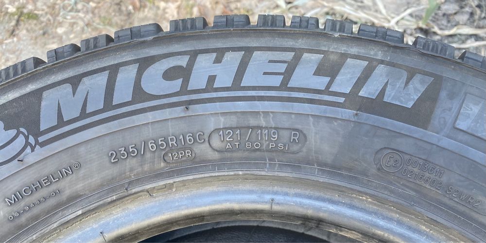Michelin Agilis 235/65/16C