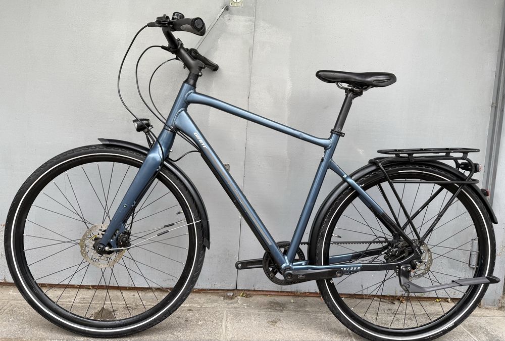 Міський велосипед Giant Anytour, розмір L, Nexus 8, Carbon Drive