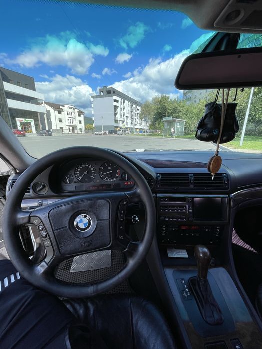 Bmw 735i e38 Гарний стан!