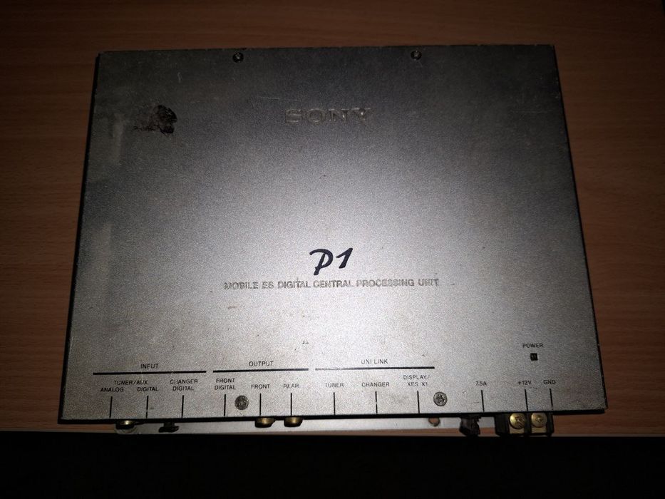 Цифровий процесор SONY XES-P1