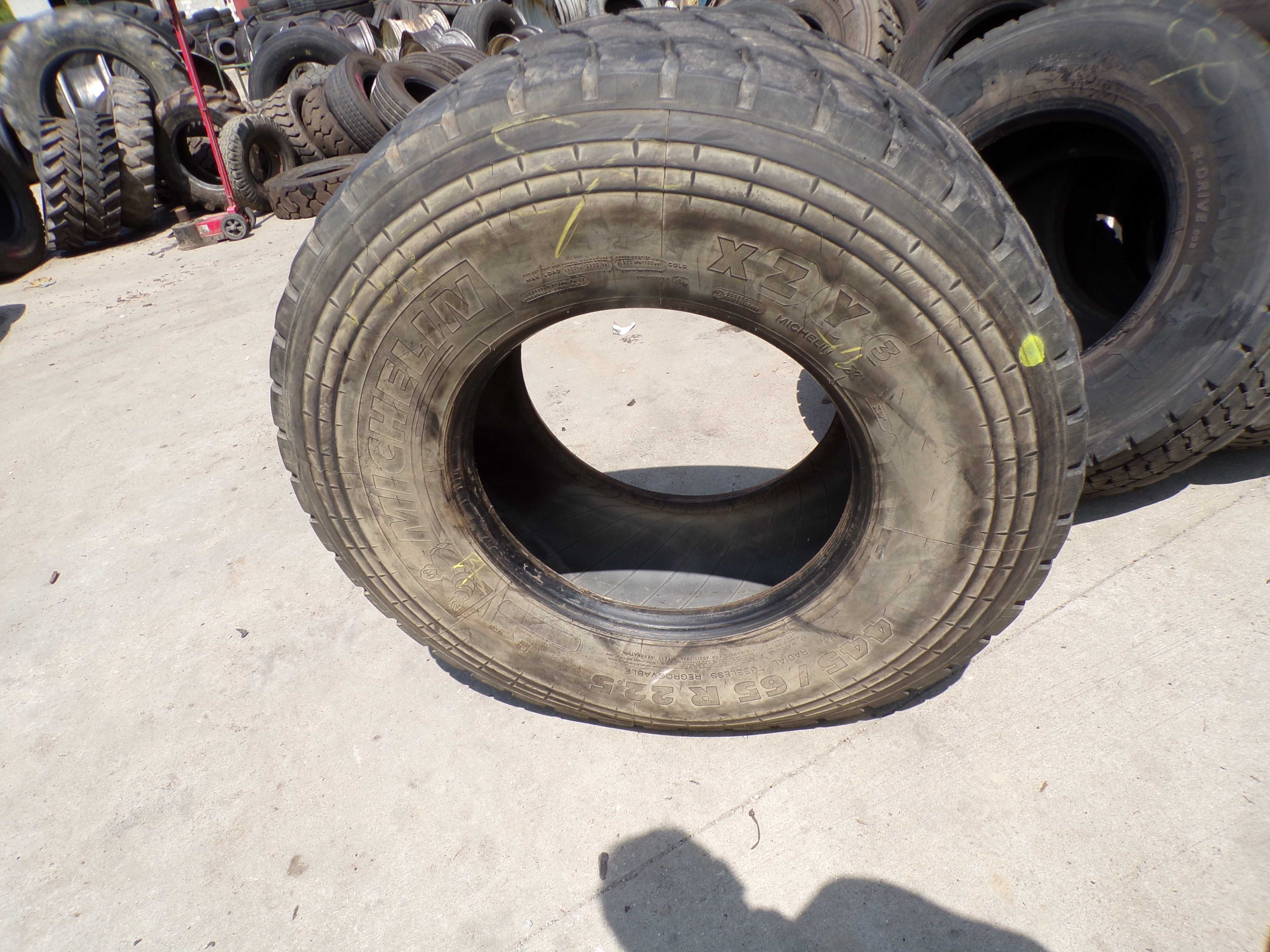 opona 445/65R22.5 MICHELIN XZY3 (1000 netto)