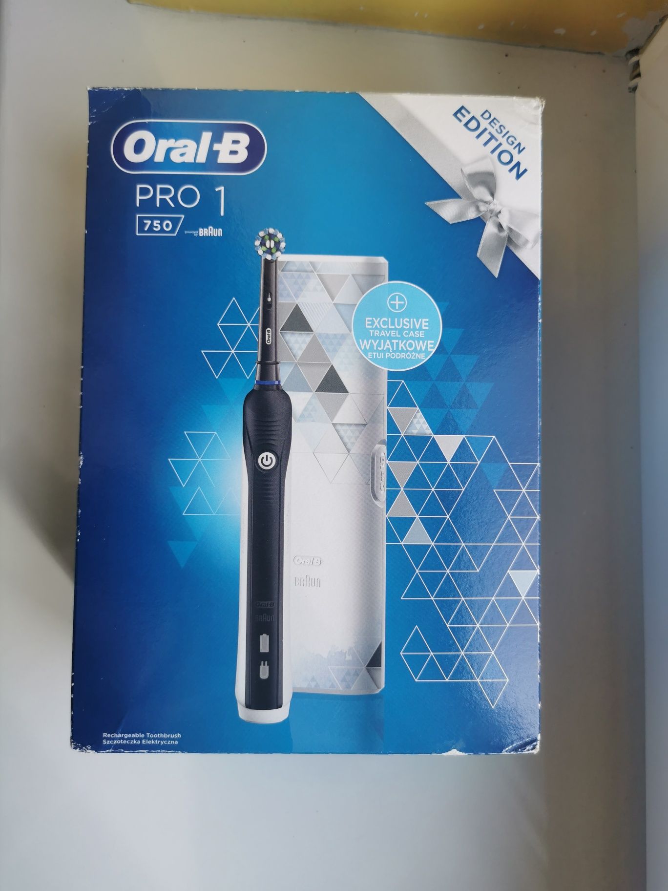 Szczoteczka Oral-b