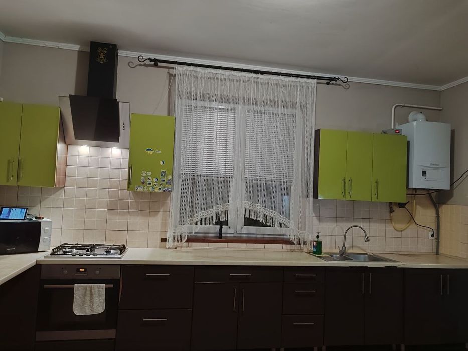 Кухонні меблі кухонний