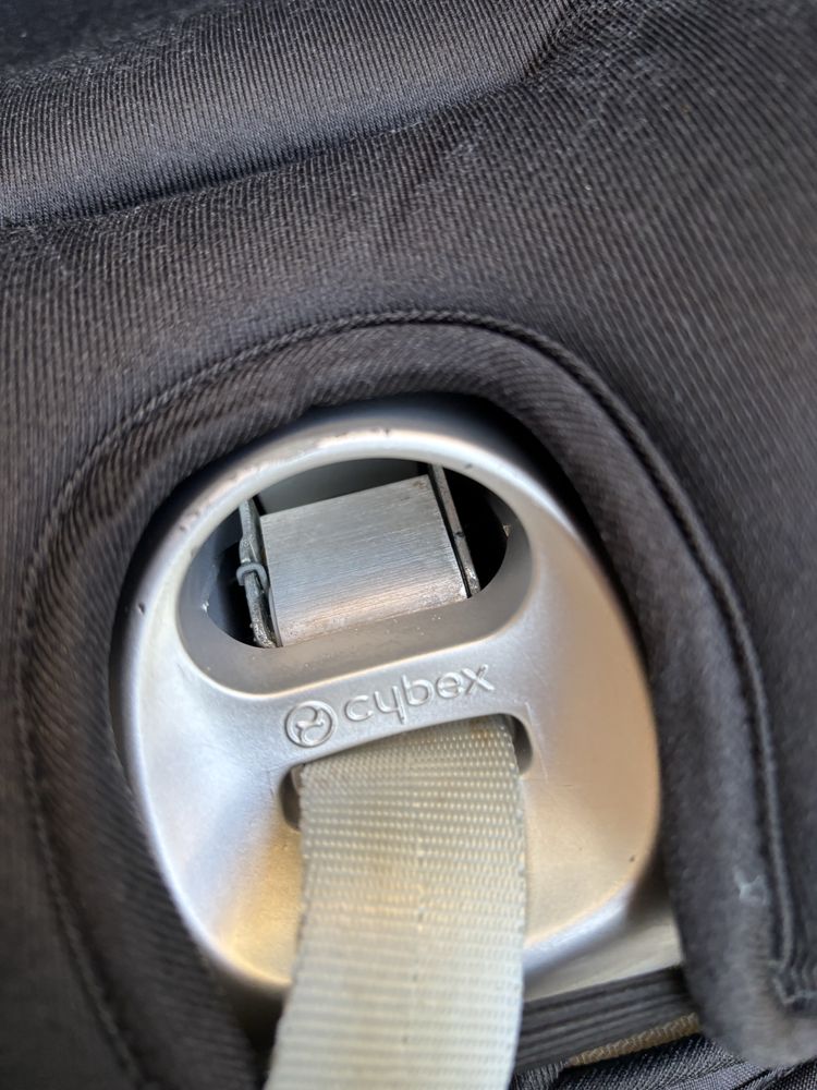 CYBEX Sirona Q i-Size