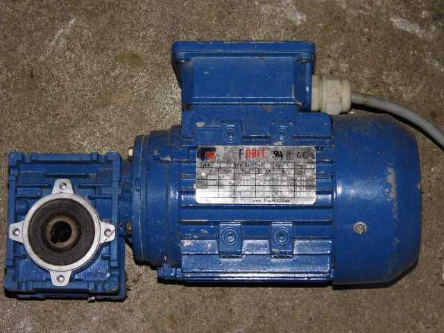 Motoreduktor 30 obr 0,18 kw