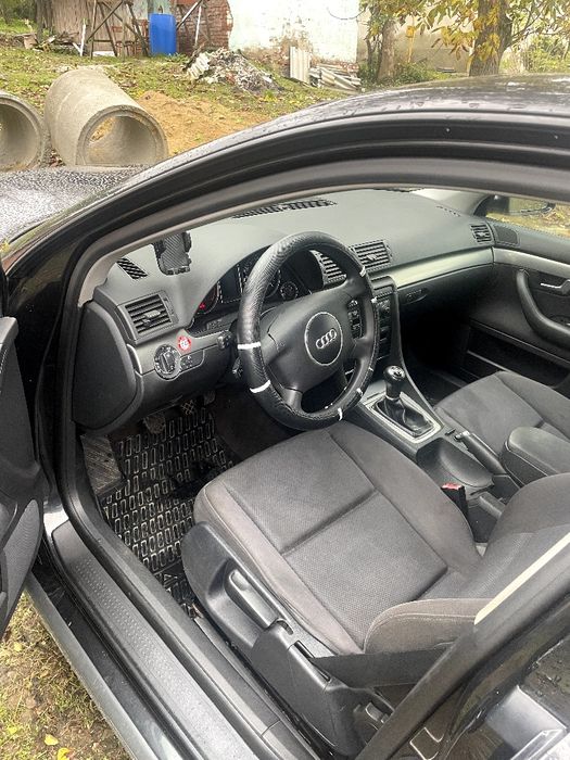 Продам ауді А4 б6