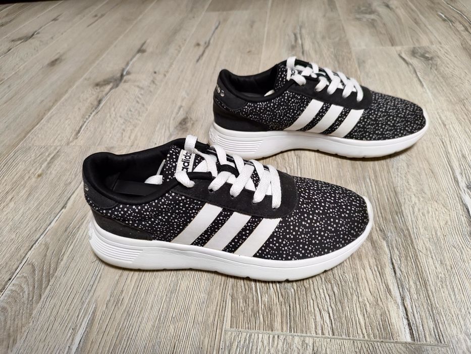 Кросівки Adidas Neo label р-36