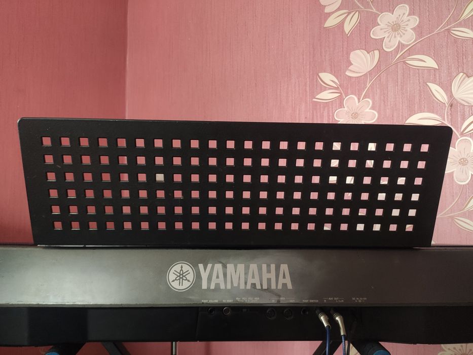 Пюпітр для ямаха PSR
