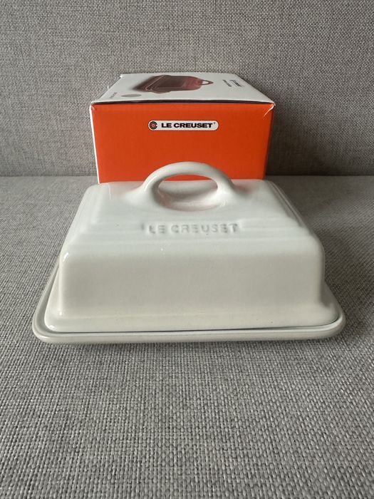 Le Creuset - maselniczka, pojemnik na masło