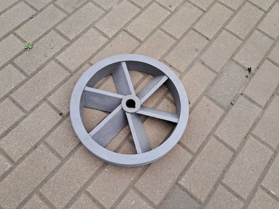Koło pasowe, szajba do sprężarki kompresora otwór 30mm śr. koła 37cm.