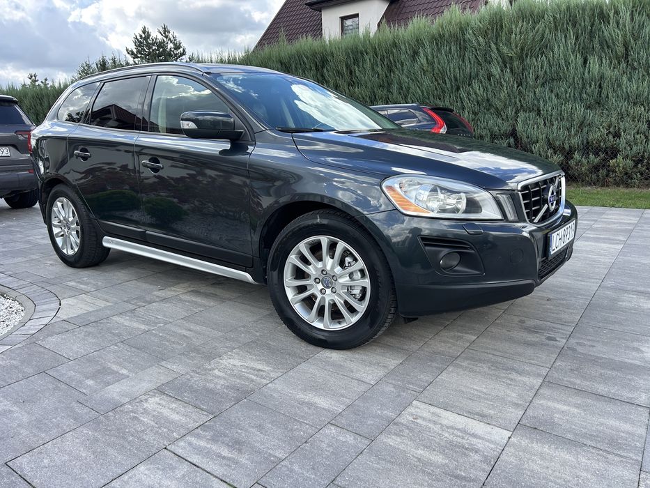 Volvo xc60  AWD  3.2 LPG. super stan