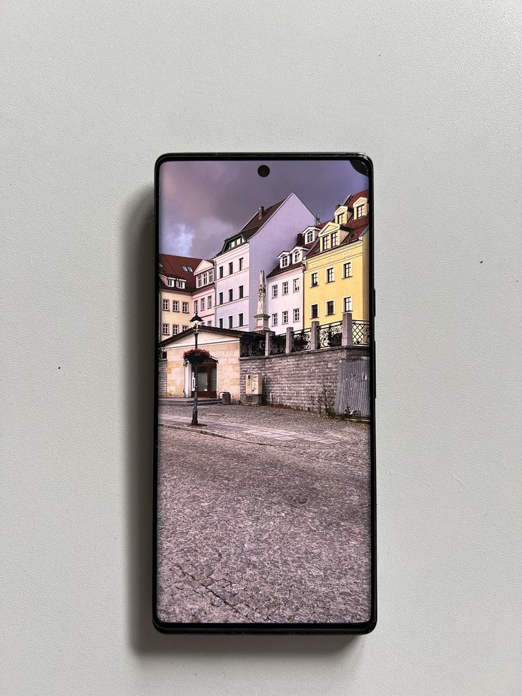 Google Pixel 6 PRO 12 / 128 w bardzo dobrym stanie