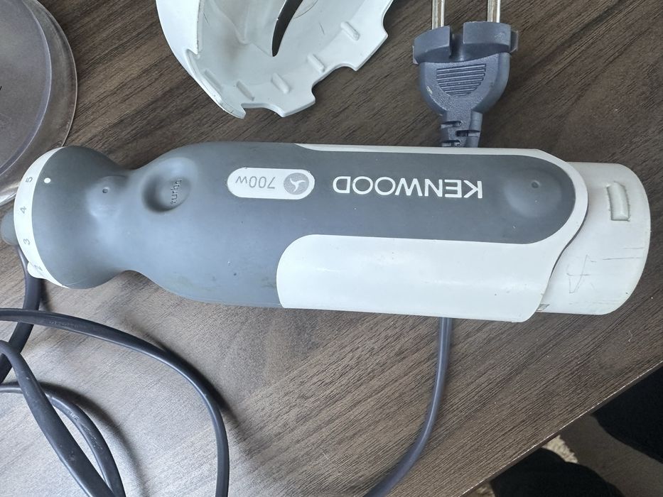 Продам Блендер Kenwood  700W