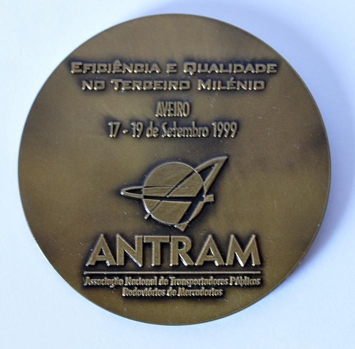 Medalha comemorativa em bronze