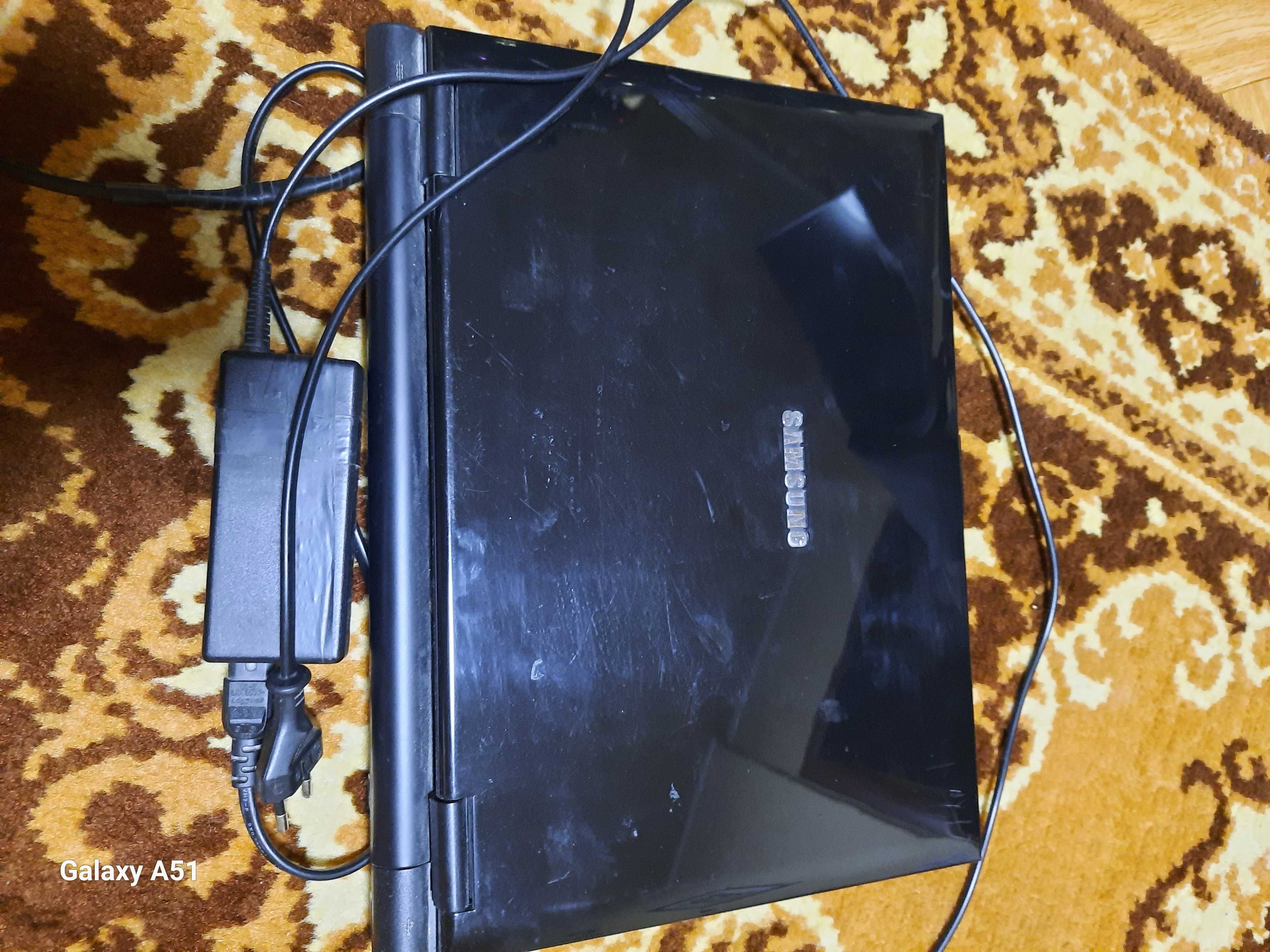 Ноутбук Samsung R25