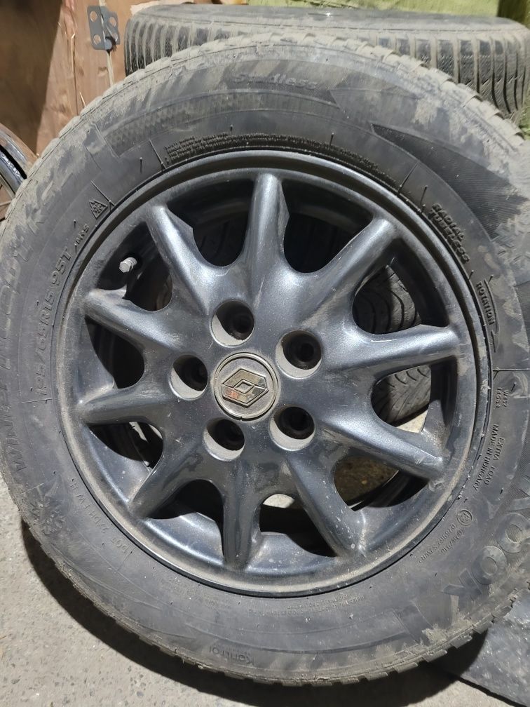 R15 5×114.3 рено , 9400грн