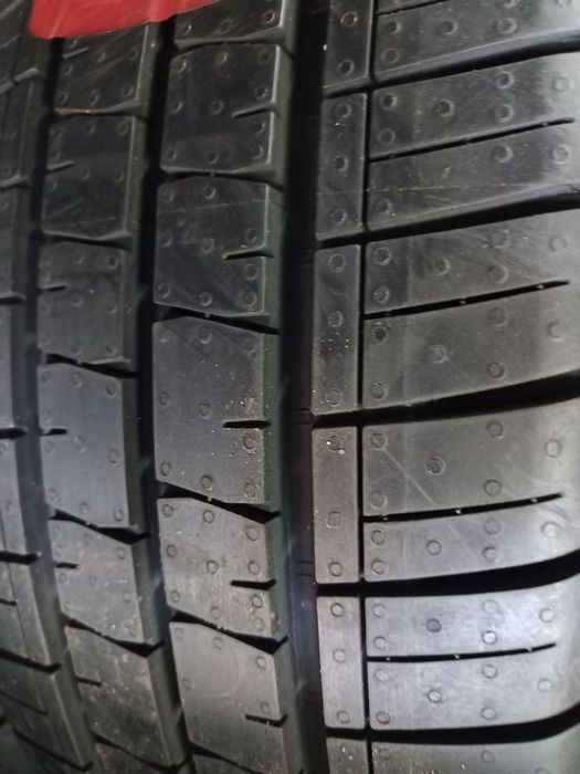 205/65R16C Vredestein Comtrac 2 + Gratis LATO T5  Trafic Vivaro Vito
