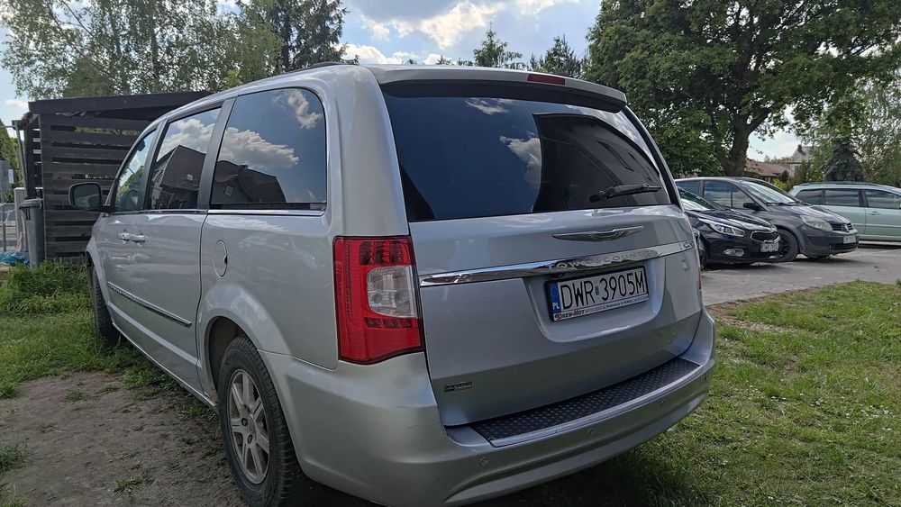 Chrysler Town & Country chrysler town&country 7 osobowy skrzynia automatyczna