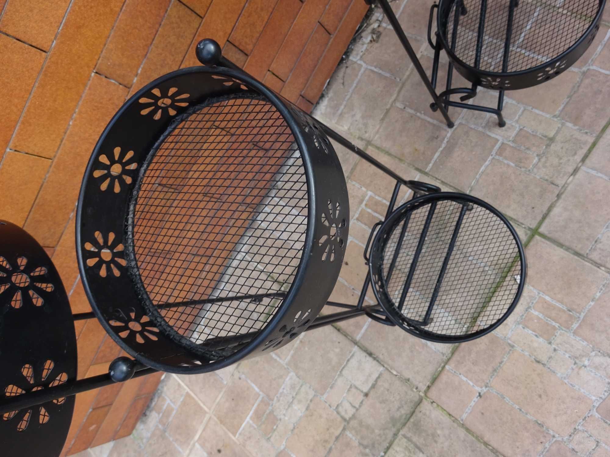 Metalowy kwietnik na 5 roślin
