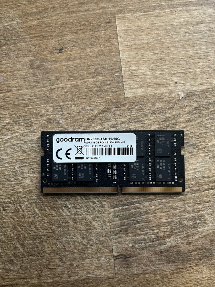 Pamięć RAM DDR4 16GB goodram - bardzo mało używana
