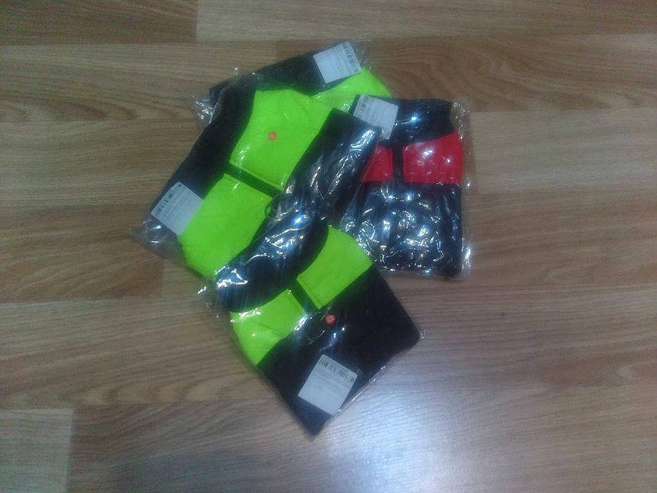 Жилет куртка курточка для собаки. Шлейка с поводком.