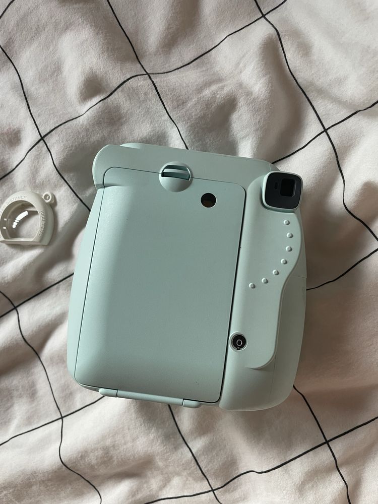 fujifilm instax mini 9 com a bolsa