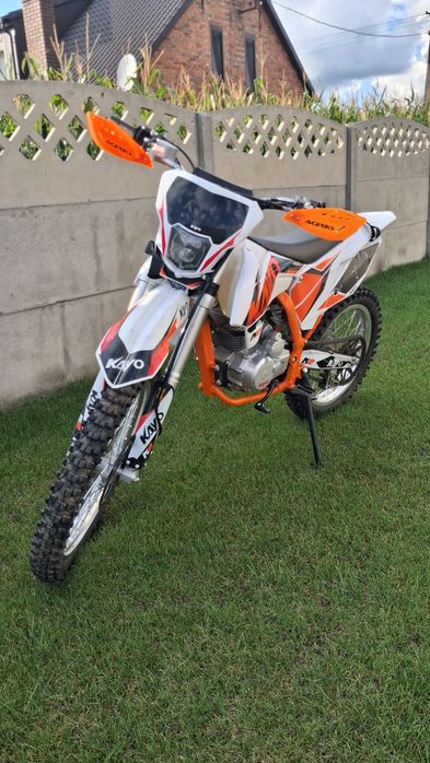Cross Kayo K2 250