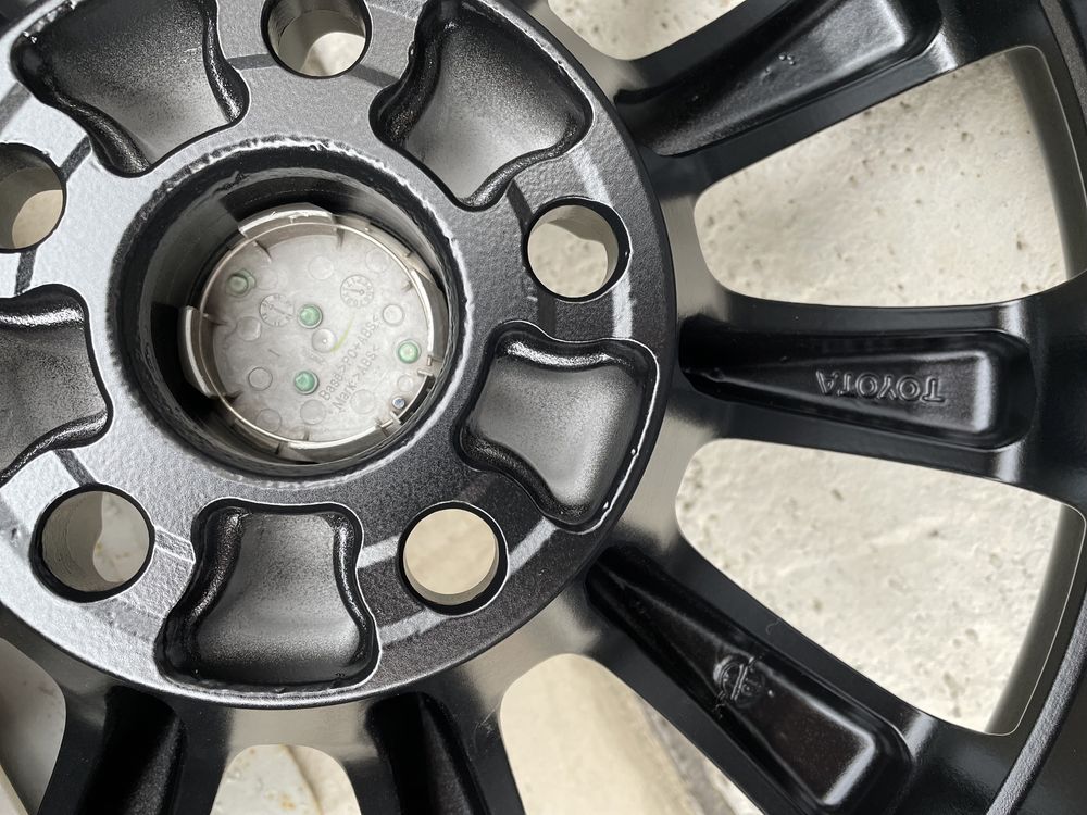 Диски Lexus Toyota R17 5/114