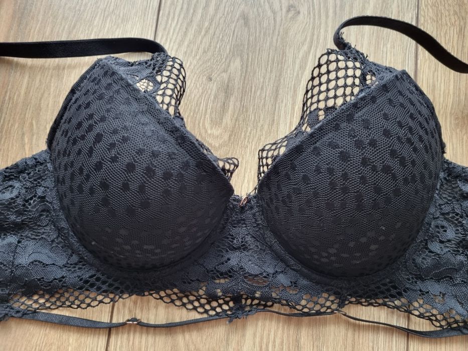 Biustonosz esotiq 70C czarny