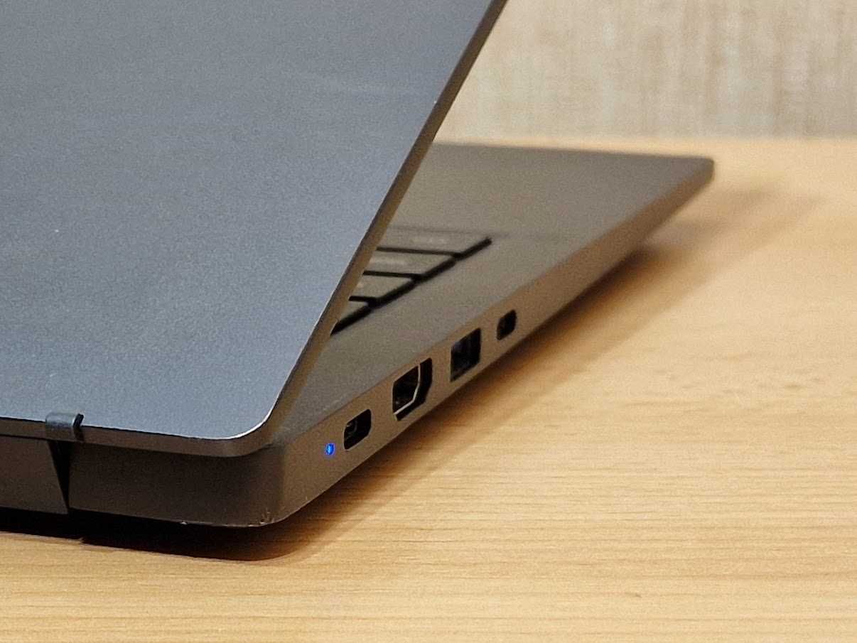 Ноутбук Samsung Galaxy Book 2 Intel Core i5-1235U SSD Батарея 14 годин