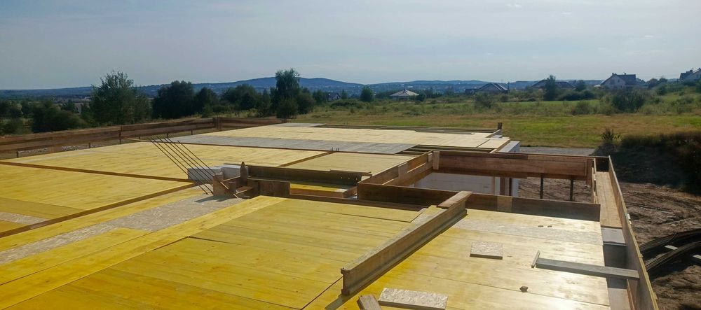 Wynajem wypożyczalnia szalunków stropowych, szalunki stropowe, stemple