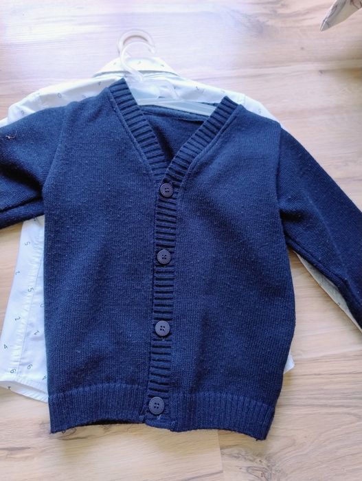 Koszula i sweter dla chłopca r. 104.
