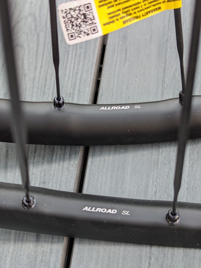Kpl. Mavic Allroad SL 28" | CL | 12x100/142mm | 24H | 1593g
