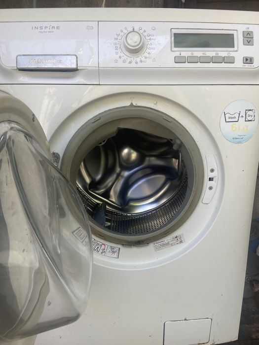 Пральна машина Electrolux