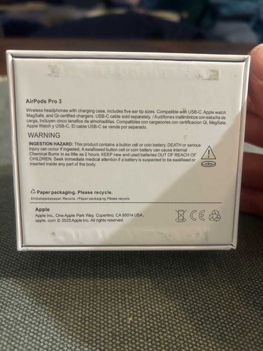 Używane Apple AirPods Pro 3 + paragon