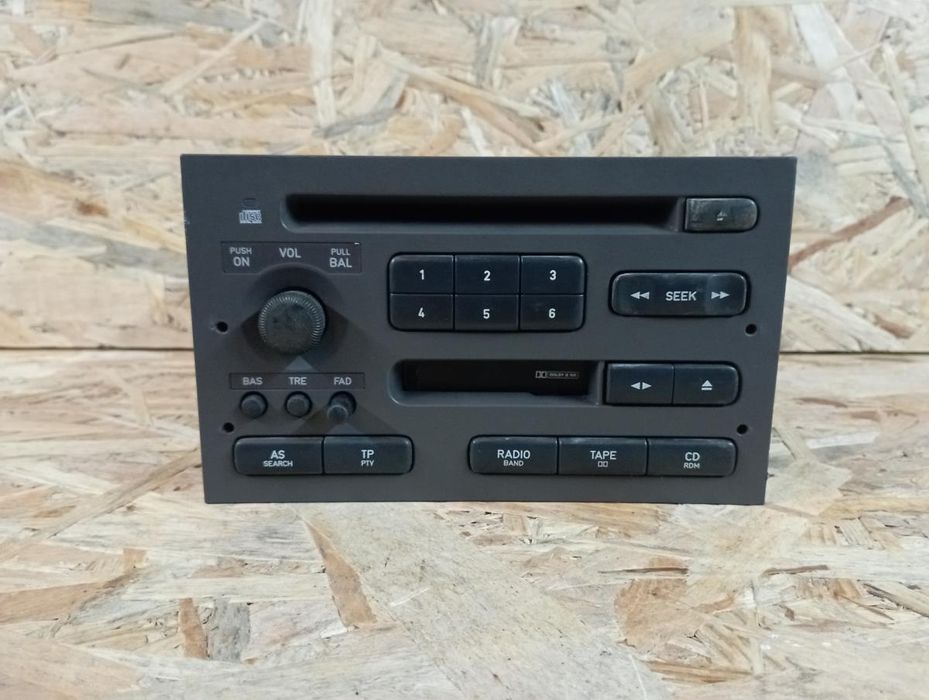 Rádio / auto-rádio SAAB 9-5 Sedan (YS3E)